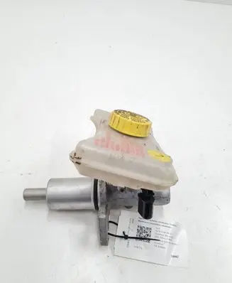 Audi A6 S6 C6 4F Master brake cylinder