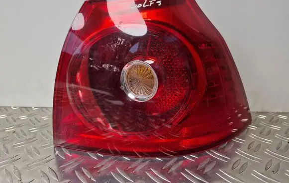 Volkswagen Golf V Rear/tail lights 1K6945096E