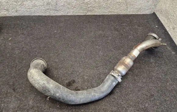 Land Rover Range Rover Sport L494 Intercooler hose/pipe CPLA6F072CF FK626F074