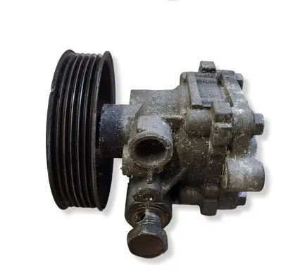 Mitsubishi Lancer VIII Power steering pump 