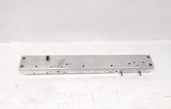 Audi e-tron Top upper radiator support slam panel 4KE805253B