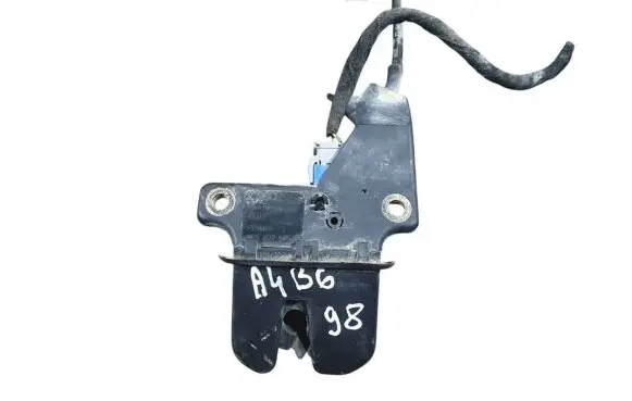 Audi A4 S4 B6 8E 8H Tailgate/trunk/boot lock/catch/latch 8E5827505B