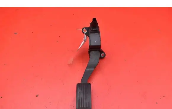 Toyota Yaris Accelerator throttle pedal 78110-0D010