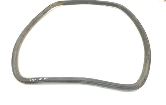 Citroen Berlingo Rubber seal rear door window/glass 