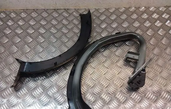 Volvo S60 Tailgate/trunk/boot hinge 31306890 31301984