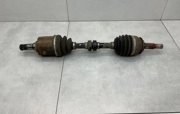 Nissan X-Trail T32 Front driveshaft