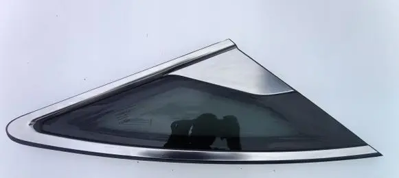 KIA Pro Cee'd III Front triangle window/glass 