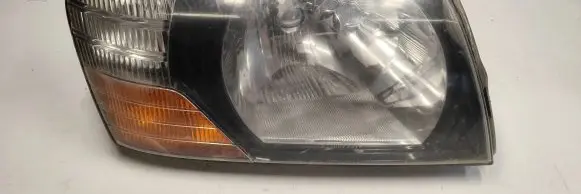 Mitsubishi Pajero Headlight/headlamp 10087419