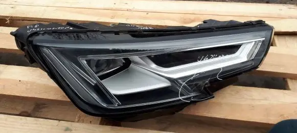 Audi A4 S4 B9 Headlight/headlamp