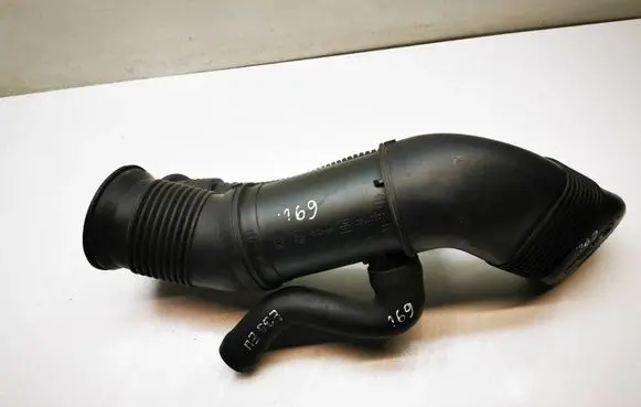 BMW 5 E39 Air intake duct part 4809077901 7786221