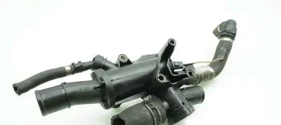Volvo V50 Thermostat/thermostat housing