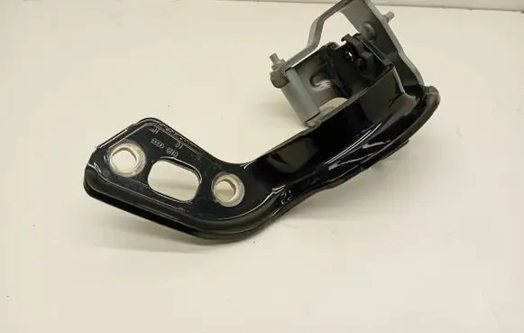 Audi A4 S4 B8 8K Tailgate/trunk/boot hinge 8K9827300