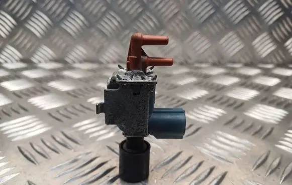 Toyota Urban Cruiser (XP110) Turbo solenoid valve 2586030070