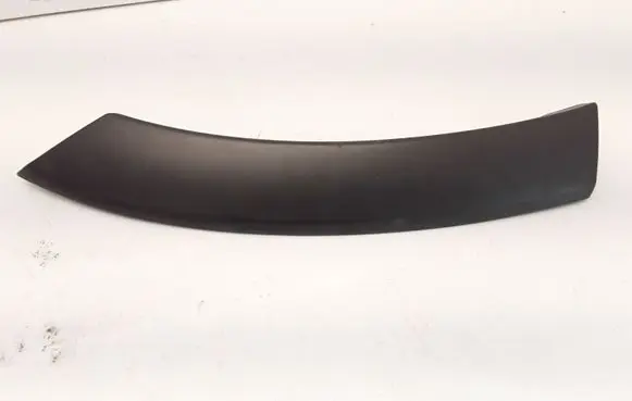 Ford Maverick Rear arch trim YL8478291C21BFW