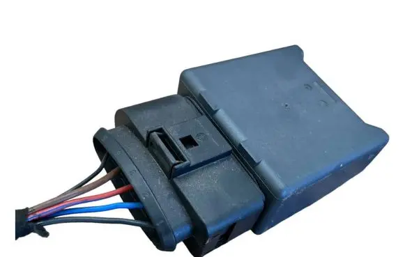 Volkswagen Touran III Fuel injection pump control unit/module 5Q0906093A