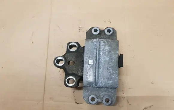 Audi A3 S3 A3 Sportback 8P Gearbox mount 1K0199555R