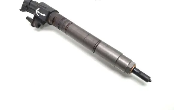 Volvo XC70 Fuel injector 31272690 0445116016