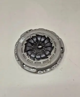 Nissan Qashqai Clutch set kit 302101572R