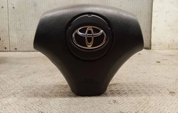Toyota Corolla Verso E121 Steering wheel airbag