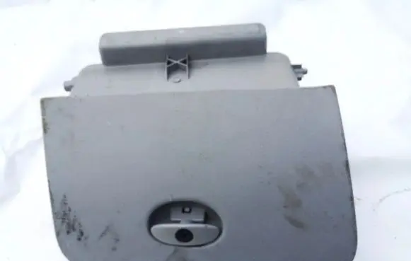 Citroen C3 Glove box 9638006677 18m6217016