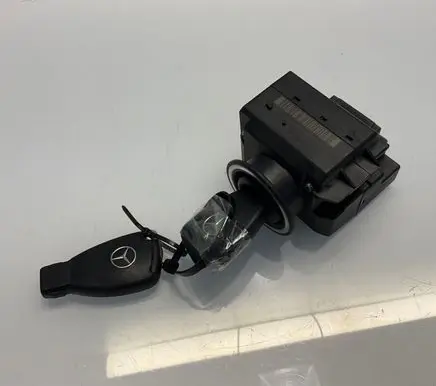 Mercedes-Benz E W211 Ignition lock 2115451508 3300225 2006214260206194