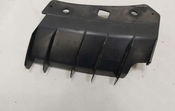 Tesla Model 3 Front bumper mounting bracket 108416900B