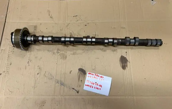 BMW 5 E60 E61 Camshaft 7516034