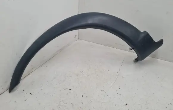 Front arch trim
