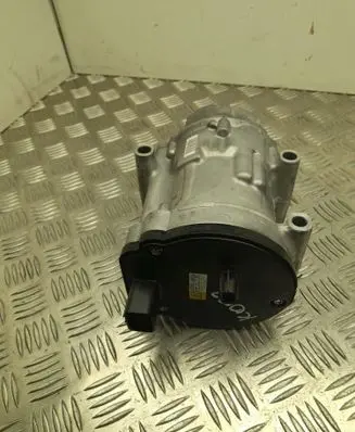 Lexus UX Air conditioning (A/C) compressor (pump) 0424001101