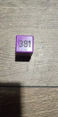 Volkswagen PASSAT B6 Other relay 431951253G V23134B52X372