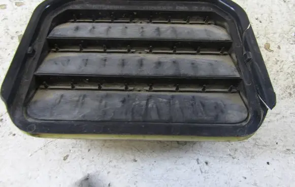 Ford Fiesta Quarter panel pressure vent H1BB-A280B62