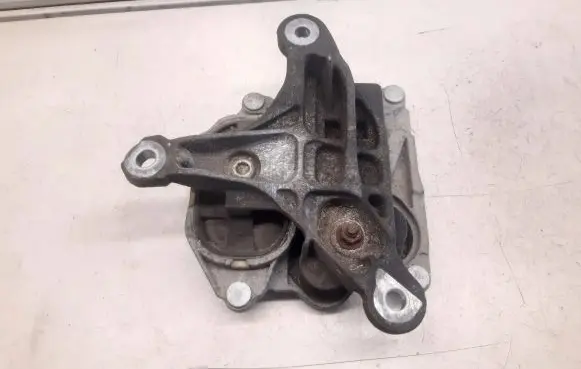 Audi A8 S8 D4 4H Gearbox mount GD0166711