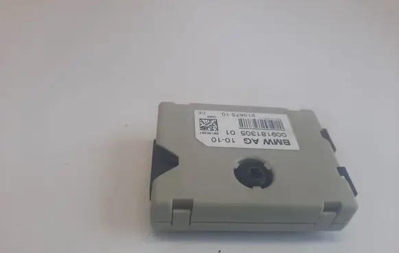 BMW X6 E71 Antenna control unit 00918130501 009181305