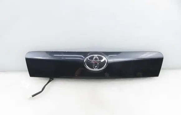 Toyota RAV 4 (XA30) Trunk door license plate light bar 7680142070 7680142040