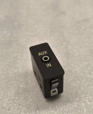 BMW 1 E81 E87 AUX in-socket connector 6930561