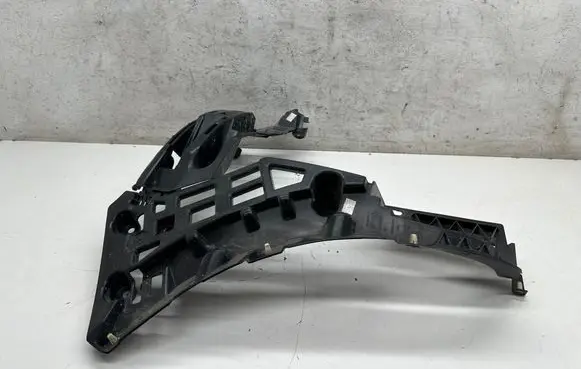 Porsche Macan (95B) Rear bumper mounting bracket 95B807253A