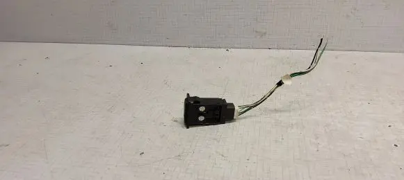 Toyota Yaris Verso Seat heating switch 153261