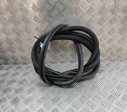 Peugeot 5008 II Rubber seal rear door 9812586680