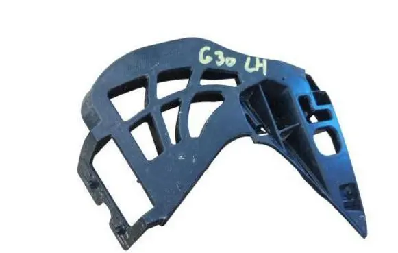 BMW 5 G30 G31 Front bumper mounting bracket 7385347 15067010