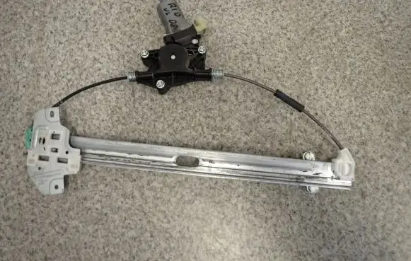 KIA Rio Front door window regulator with motor