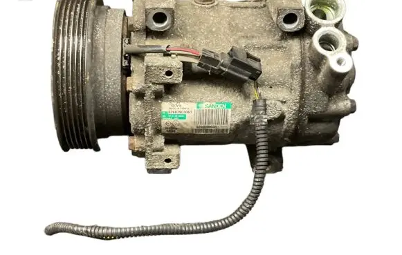 Nissan Qashqai Air conditioning (A/C) compressor (pump) 926009865R 02607903061