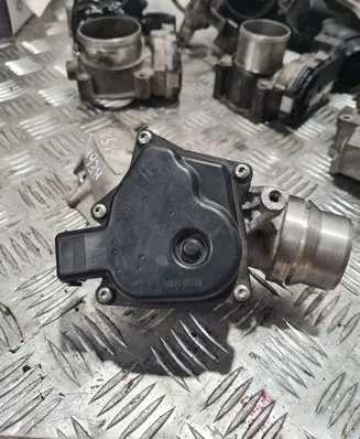 Renault Megane III Throttle valve 8200614985