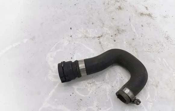 BMW 5 E39 Engine coolant pipe/hose NOCODE