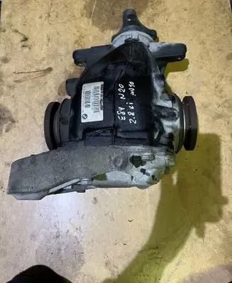 BMW X1 E84 Rear differential 7611129 7541580