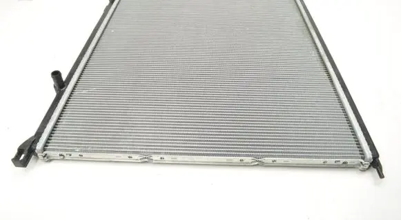 Volvo XC40 Coolant radiator 31686019