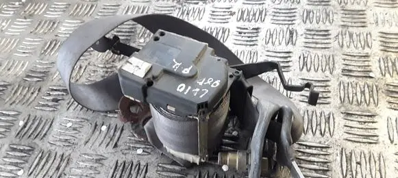 Renault Clio I Front seatbelt