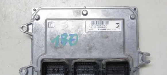 Honda CR-V Engine control unit/module ECU 37820-R6F-G42