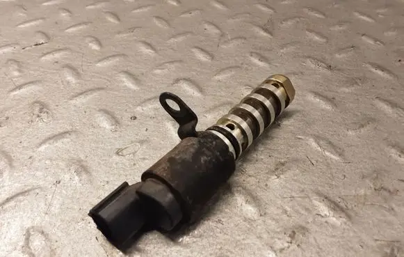 KIA Ceed Camshaft vanos timing valve 52B700 0230P HTWY372