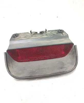 Honda CR-V Third/center stoplight P6369