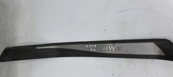 BMW 5 E60 E61 Rear sill trim cover 51477034305 51477074511 22339910GE